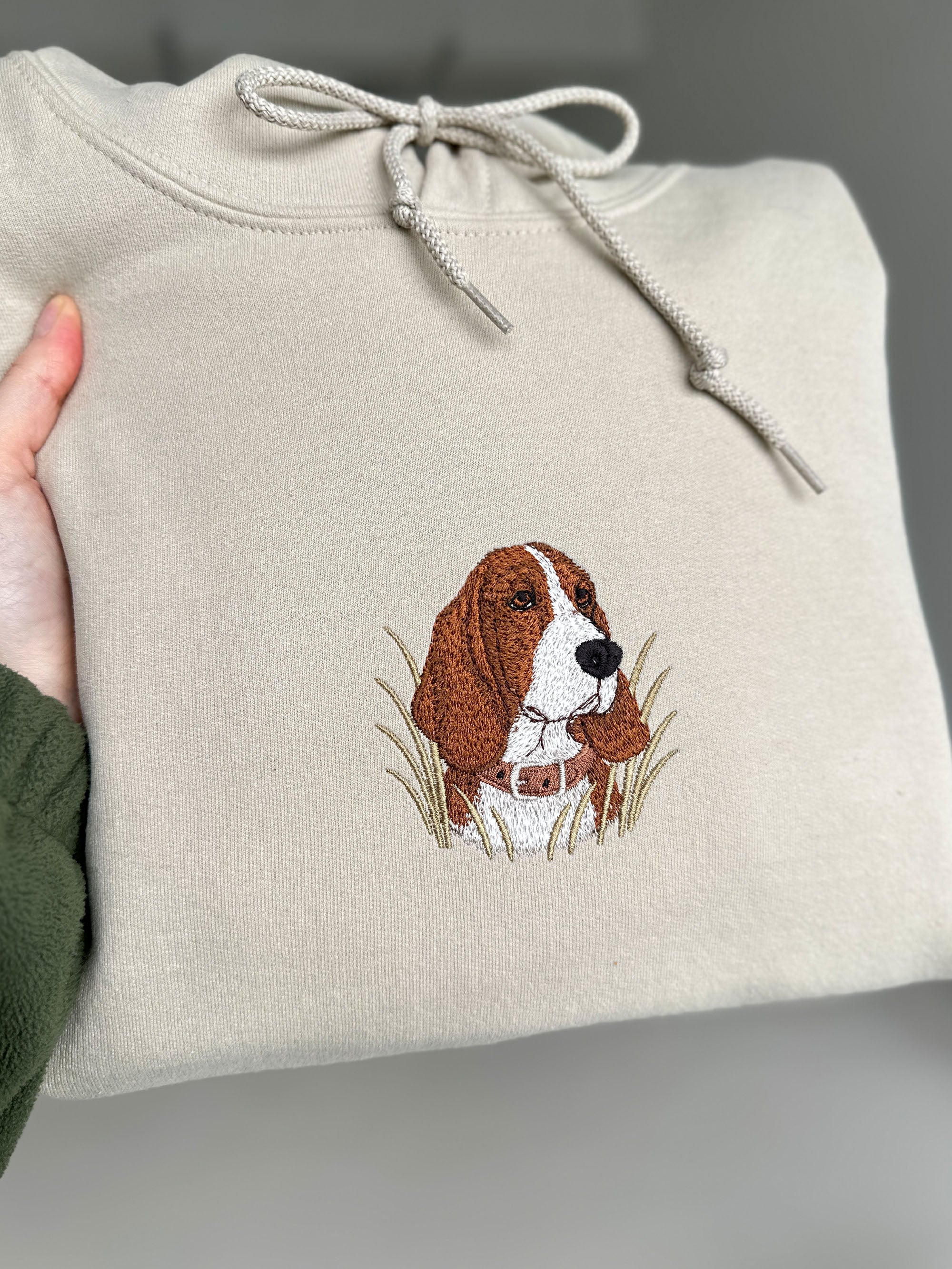 Basset Hound embroidered sweatshirt, Basset hound hoodie, Dog lover gifts, Basset hound gift, Dog mom sweatshirt