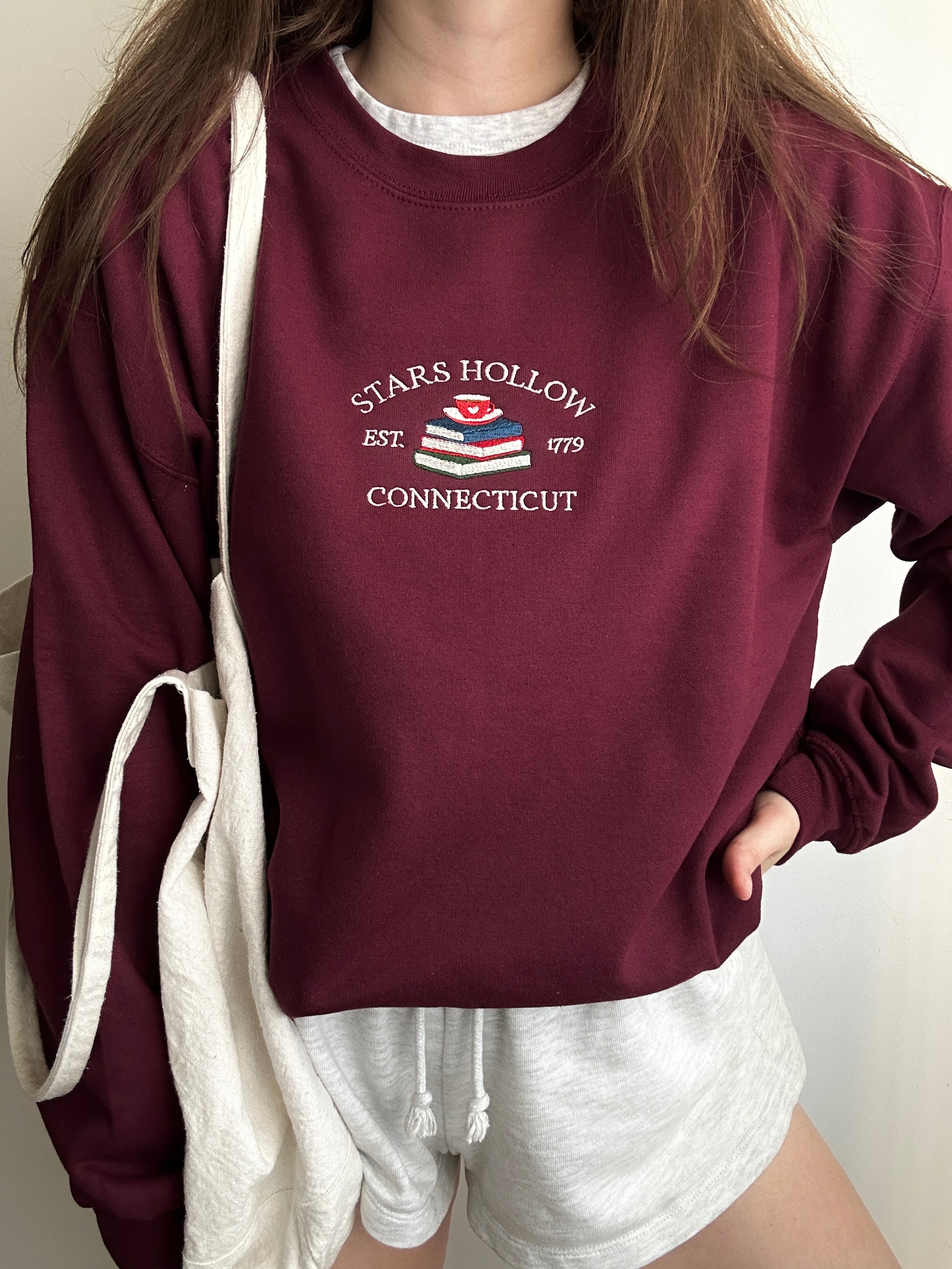 Stars Hollow embroidery design