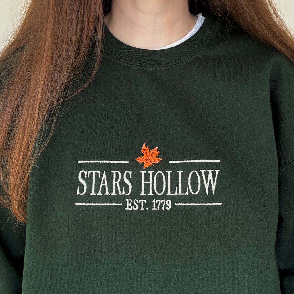 Stars Hollow embroidery design