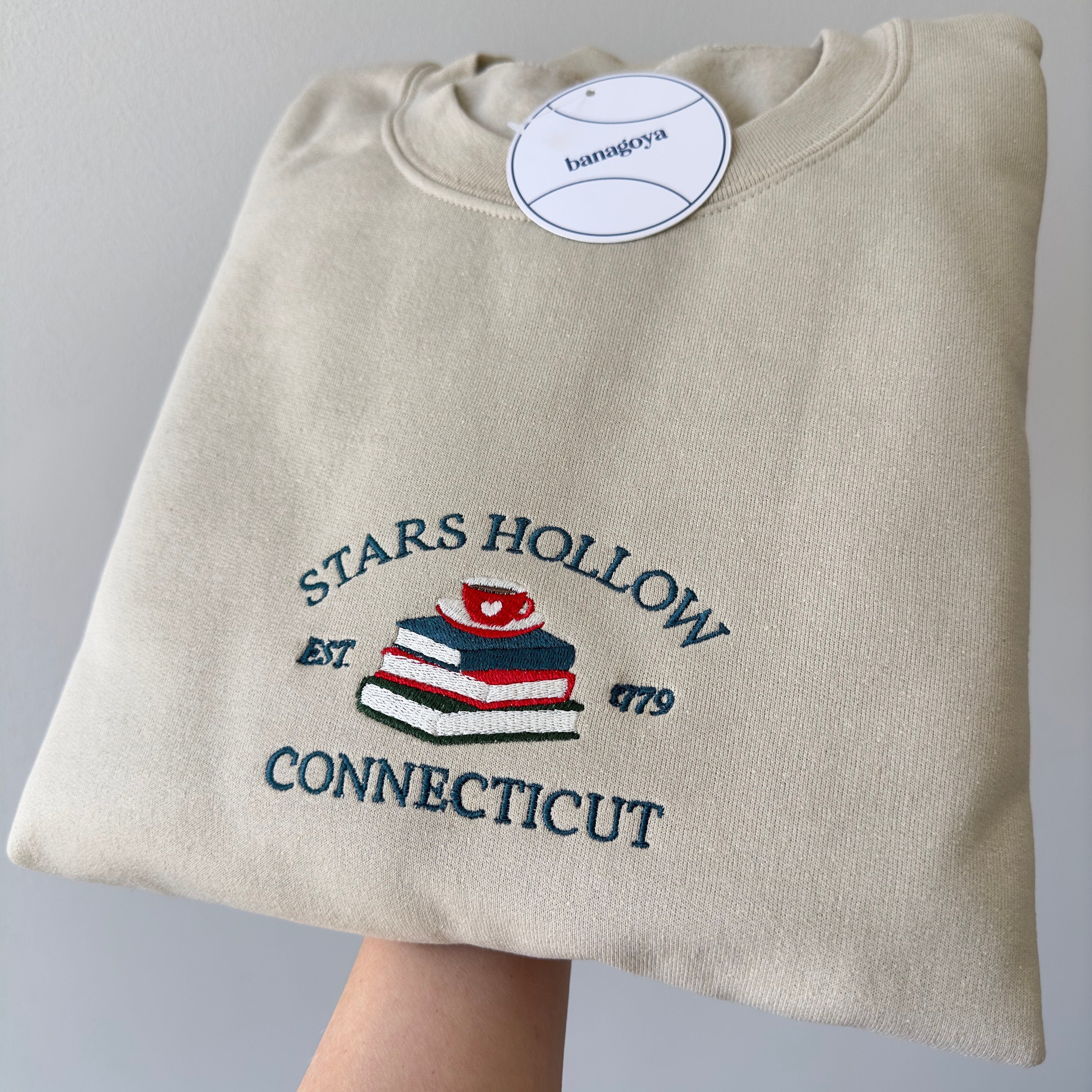 Stars Hollow embroidery design
