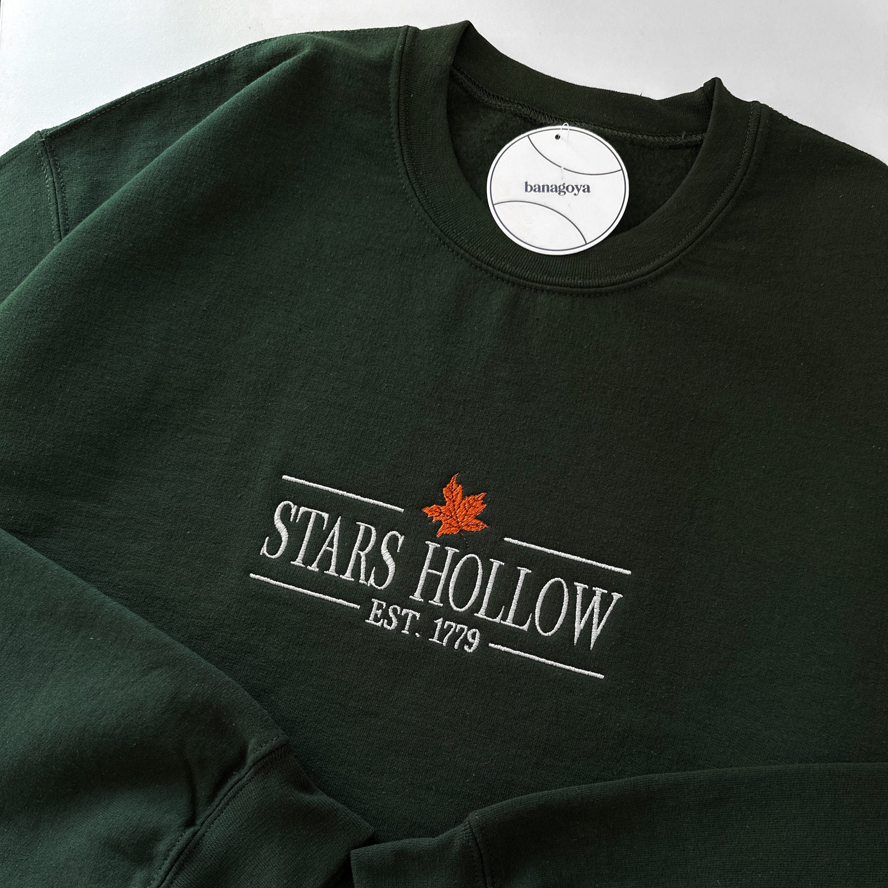 Stars Hollow embroidery design