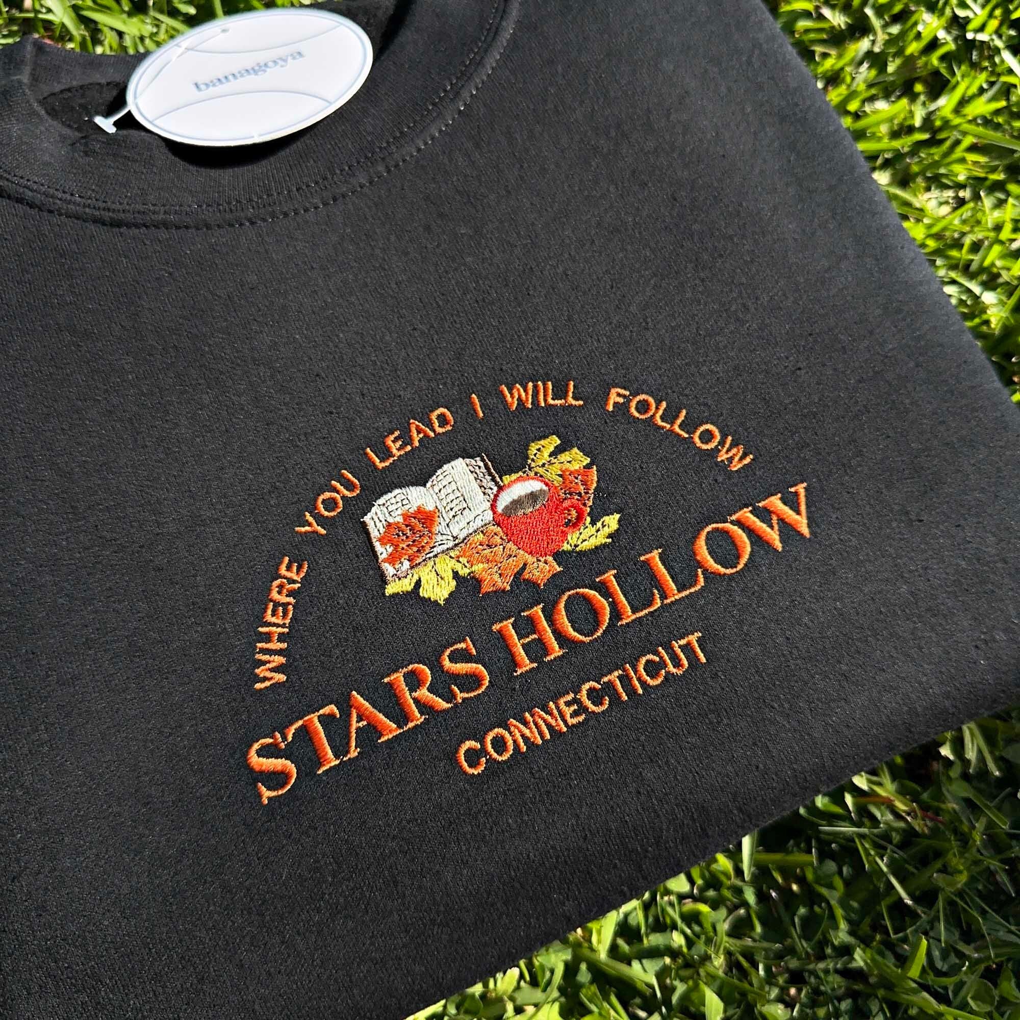 Stars Hollow embroidery design