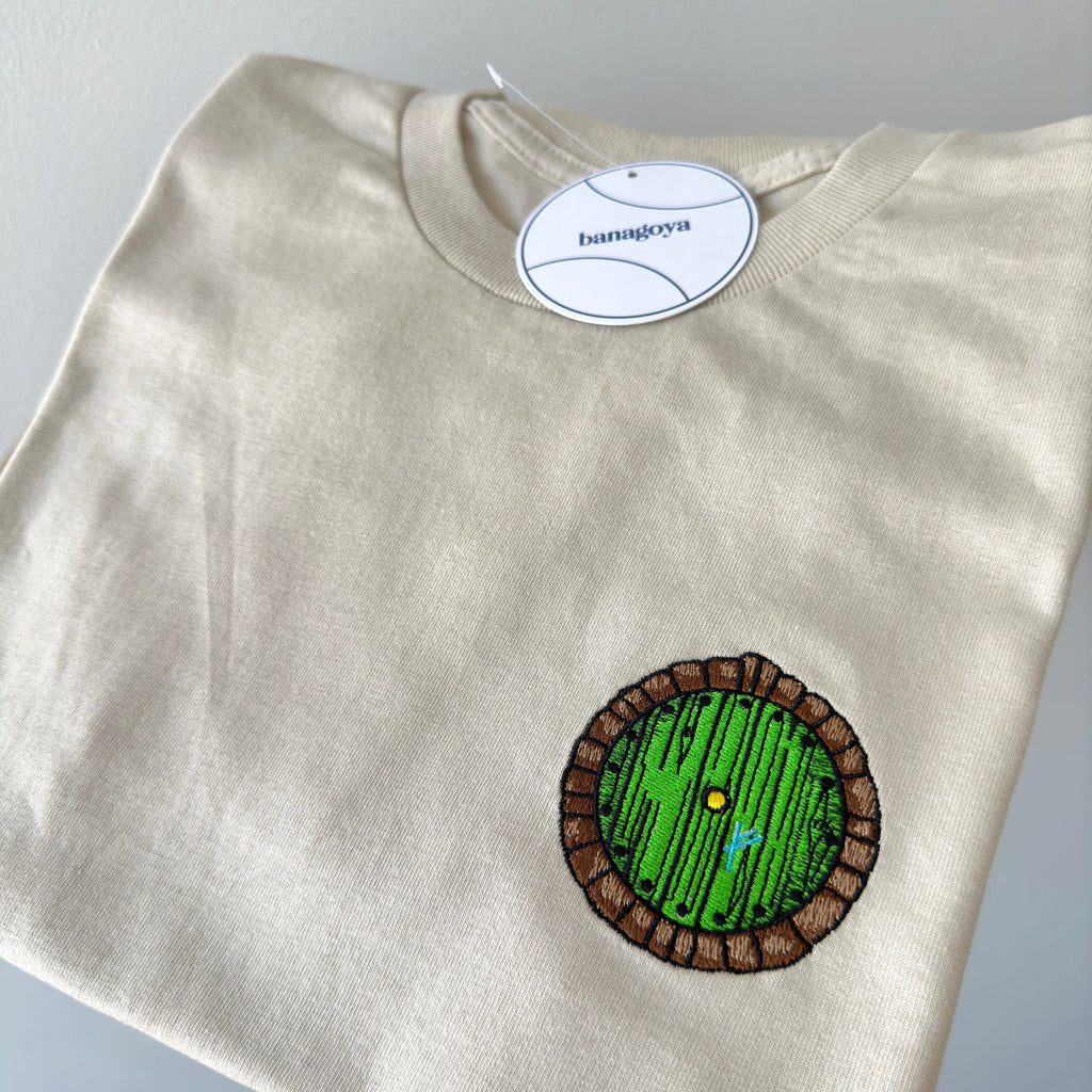 Magic door embroidery design