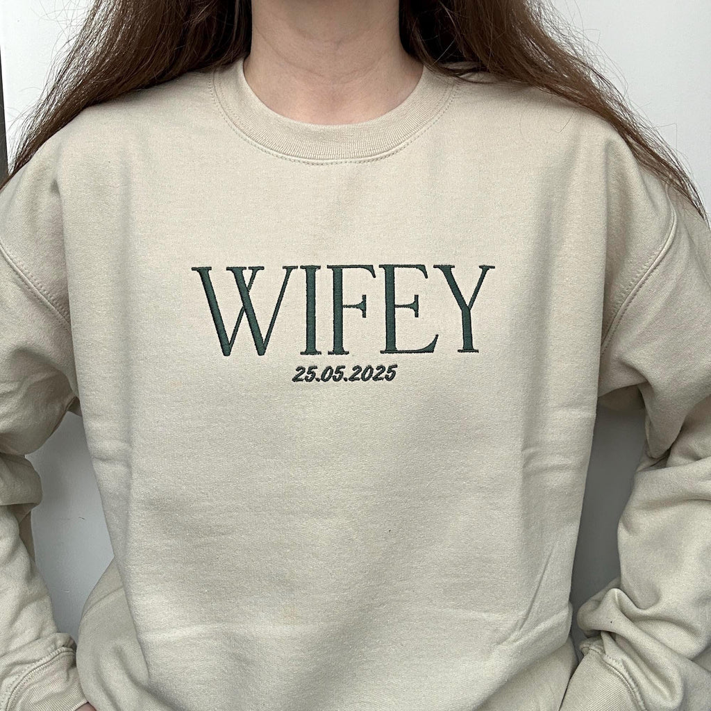 Wifey and hubby embroidery design