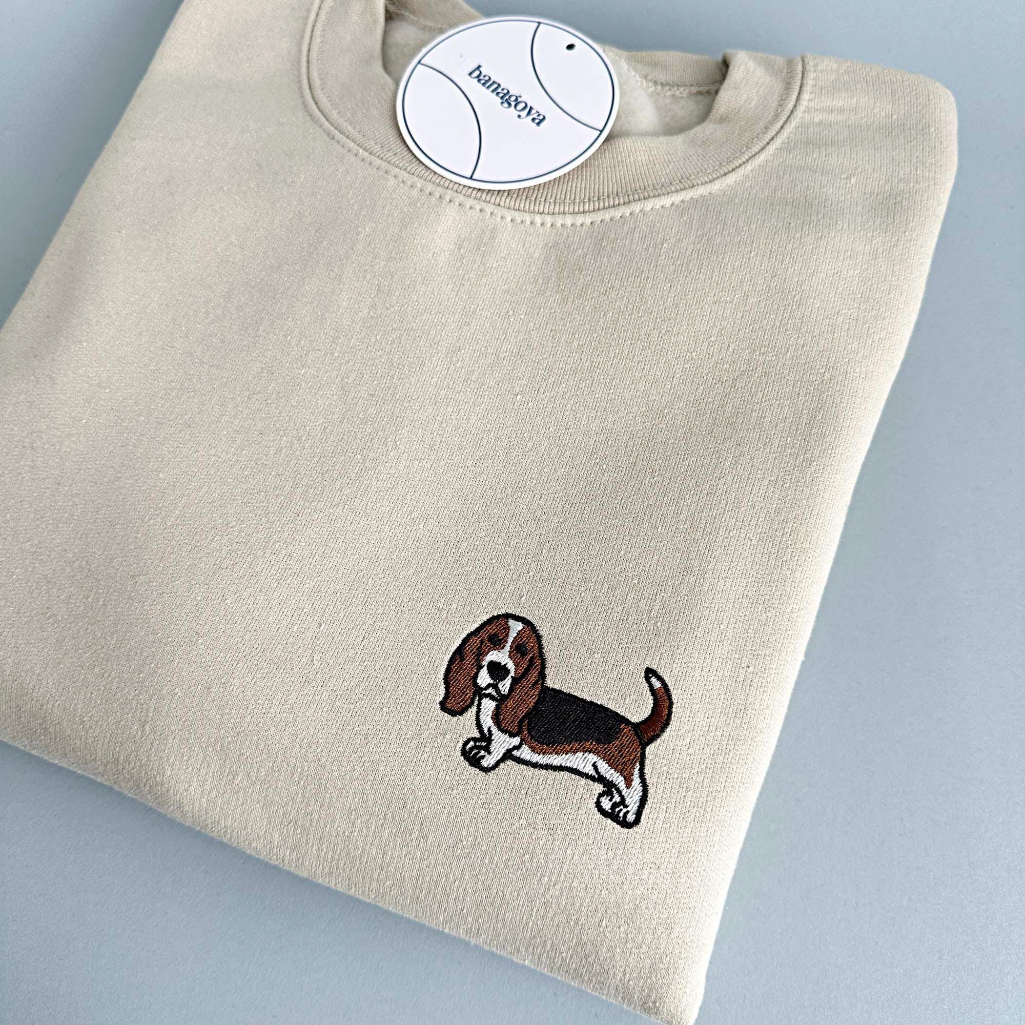 Basset hound embroidery design