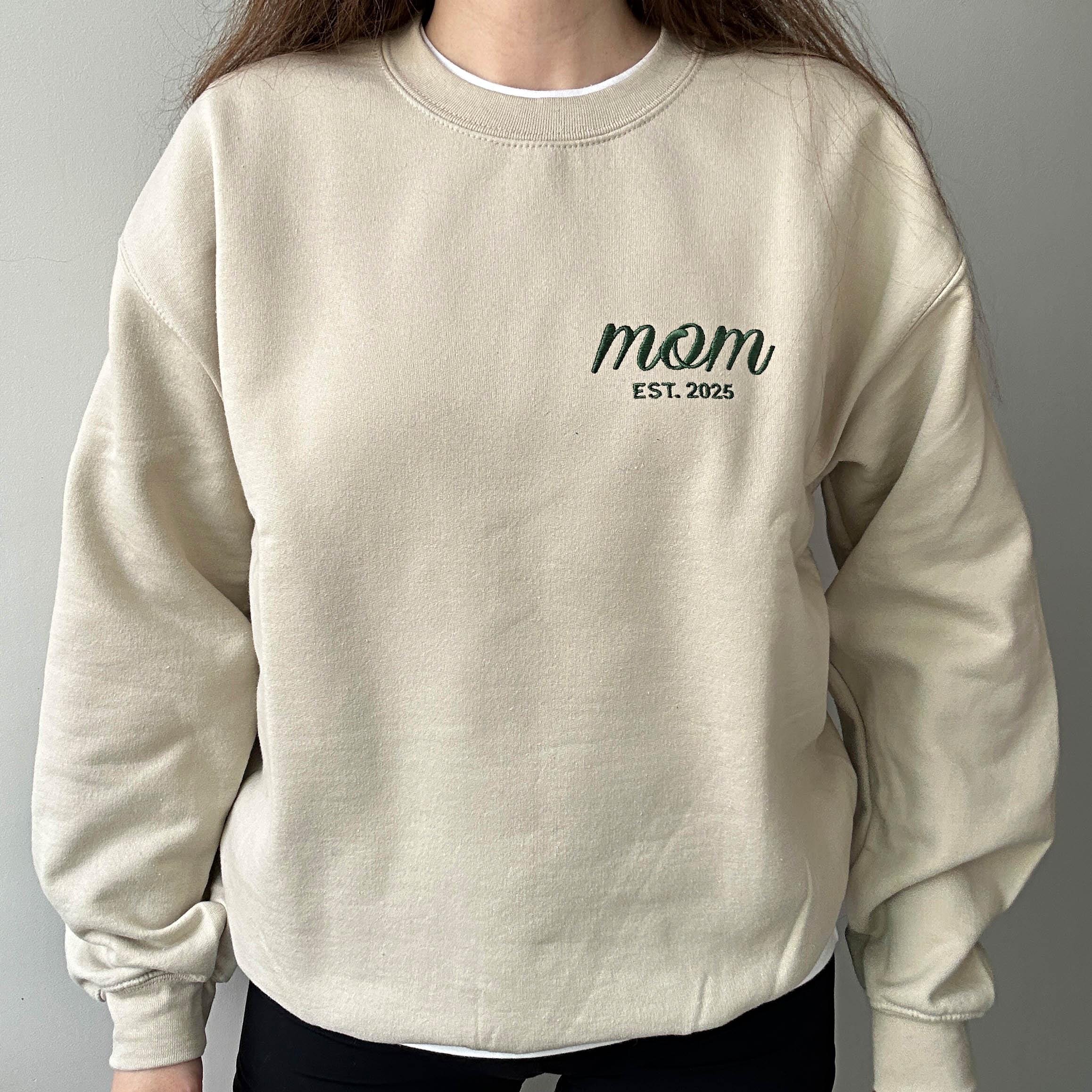 Mom/Dad custom embroidery design