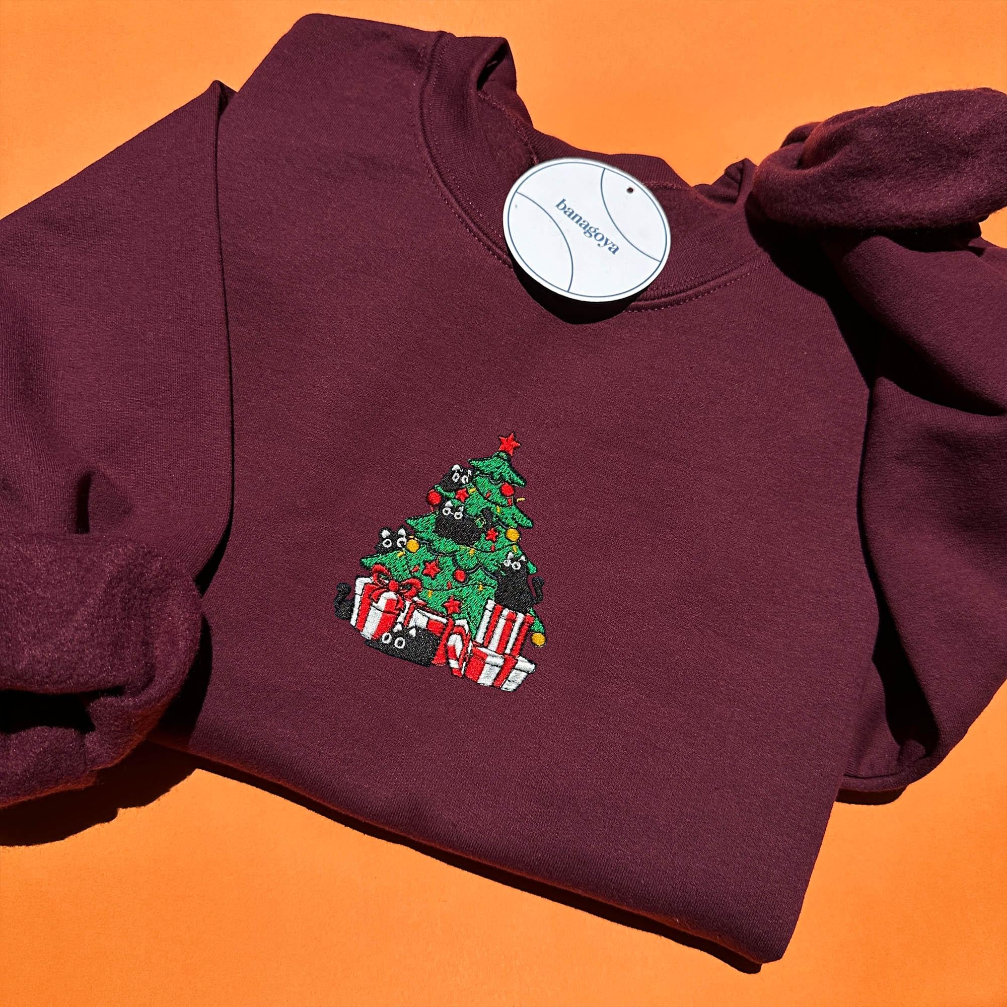 Christmas cute cat embroidery design